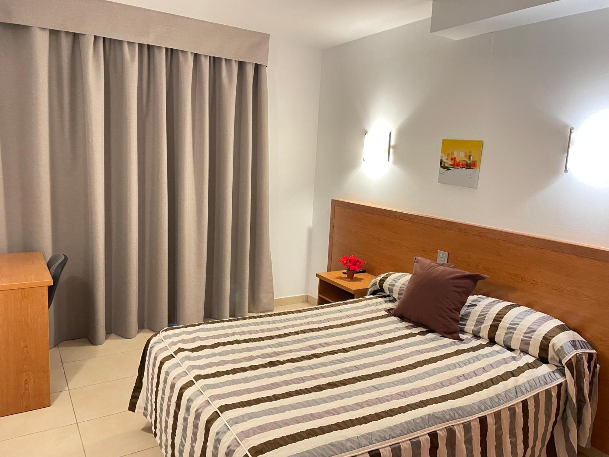 Hotel Avenida Morella エクステリア 写真